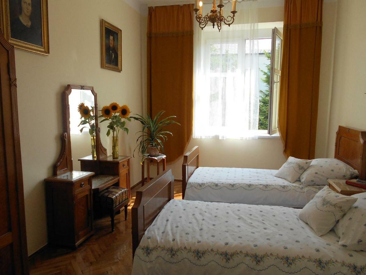 Apartament Krakowski Styl Bagian luar foto